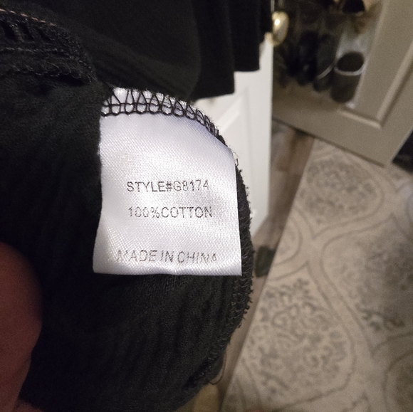 Jodifl ladies aztec top size large - Picture 4 of 5